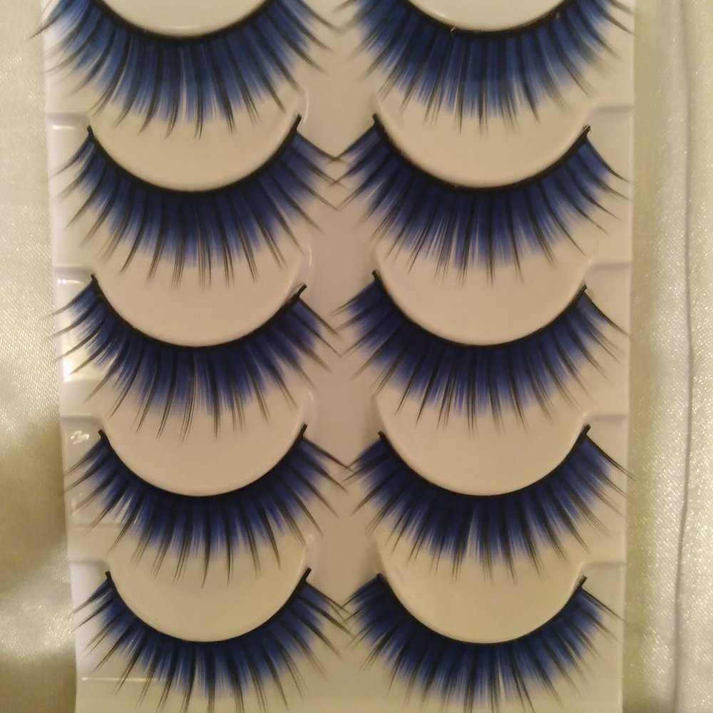 Royal Blue Lashes